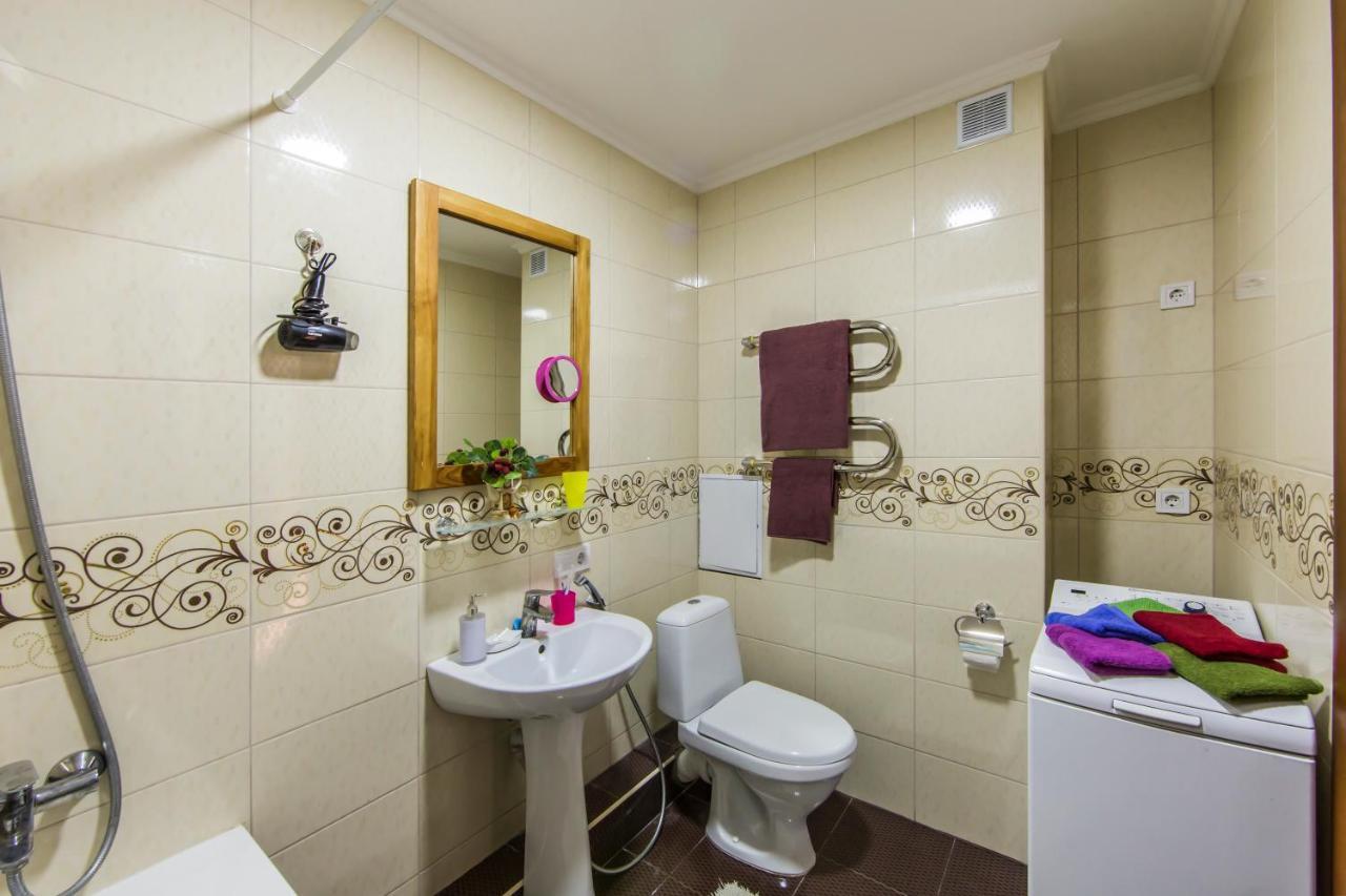 Super Comfort Flat For You Near The Metro. كييف المظهر الخارجي الصورة