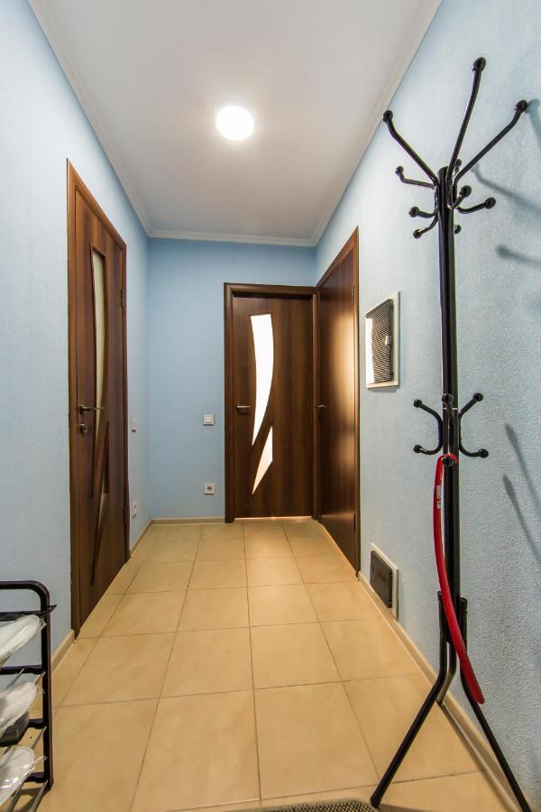 Super Comfort Flat For You Near The Metro. كييف المظهر الخارجي الصورة