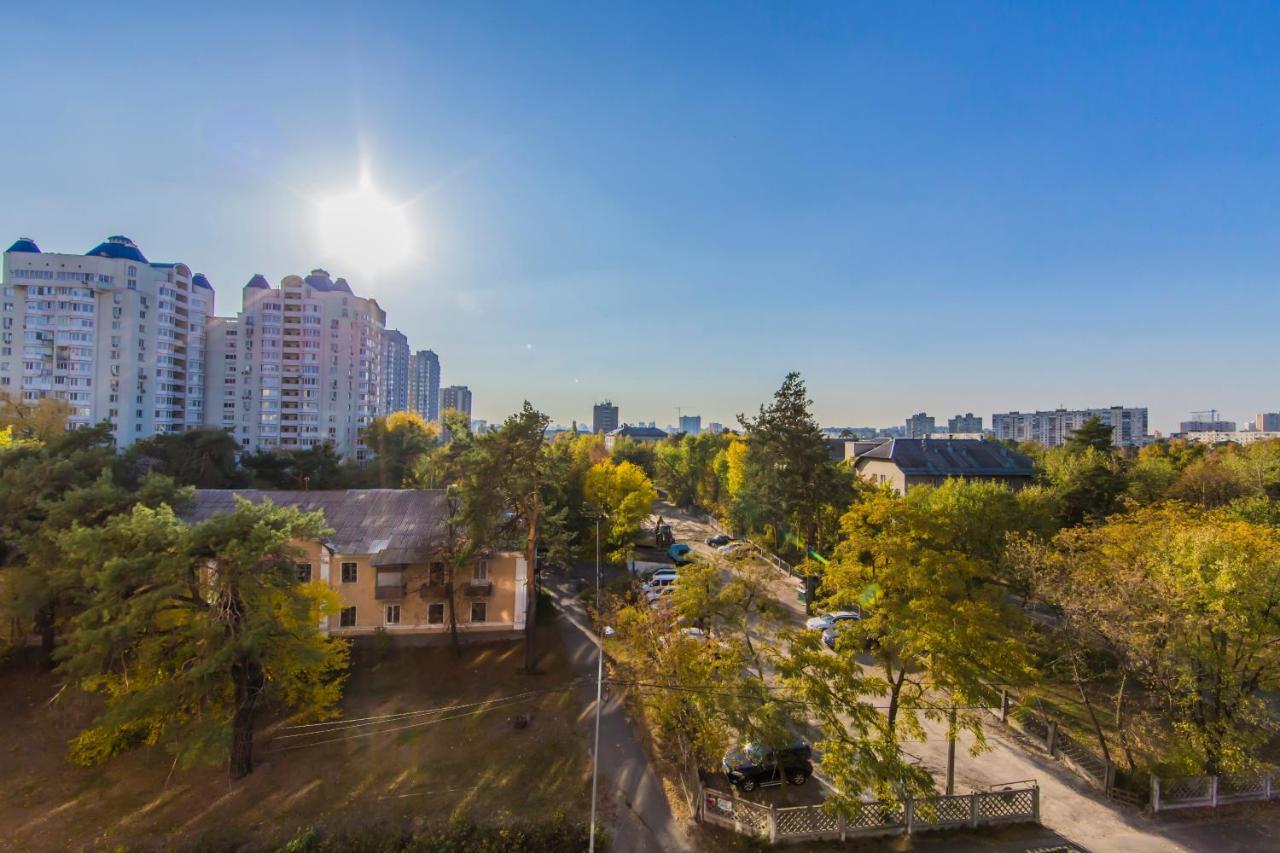 Super Comfort Flat For You Near The Metro. كييف المظهر الخارجي الصورة