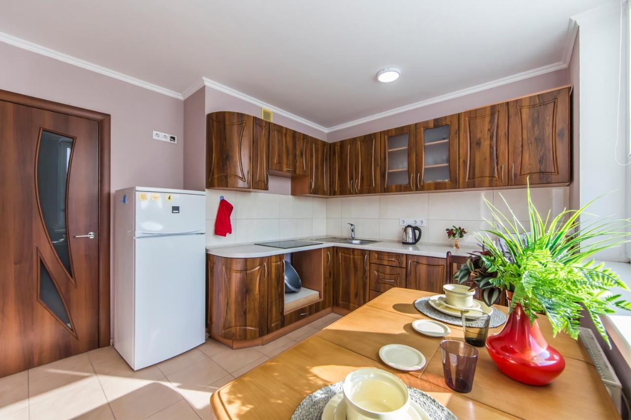 Super Comfort Flat For You Near The Metro. كييف المظهر الخارجي الصورة