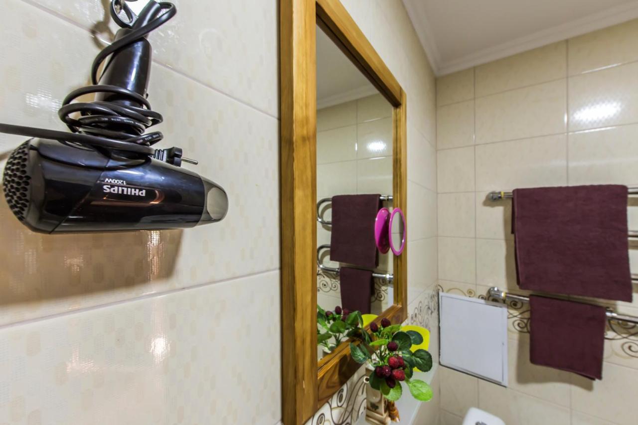Super Comfort Flat For You Near The Metro. كييف المظهر الخارجي الصورة